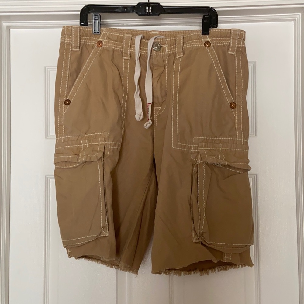 MENS TRUE RELIGION Cargo Shorts